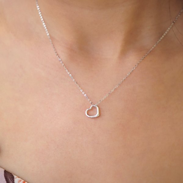 AMIA Heart Diamond Necklace - 18K White Gold