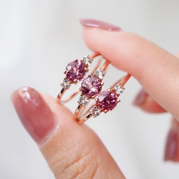 ASHLEY Ring - Pink Spinel