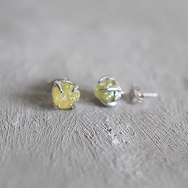 Small Rough Earrings - Green Garnet (Silver)