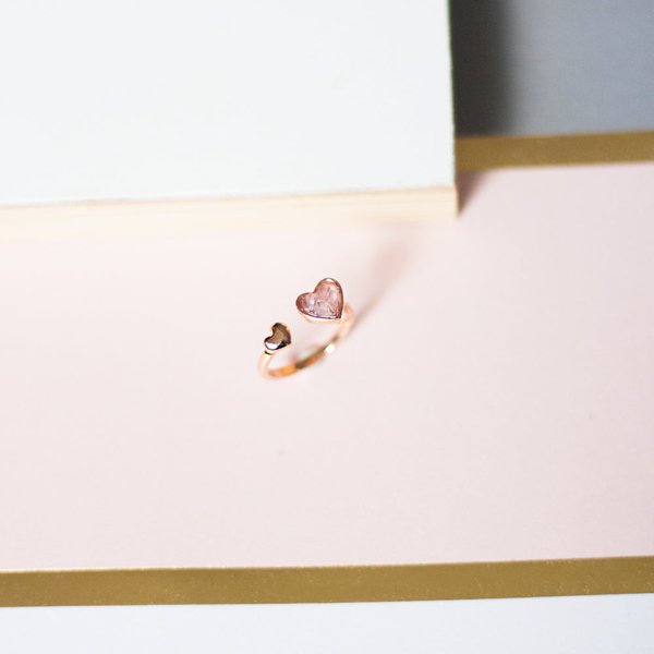 Twist Mini Heart Ring - Pink Amethyst