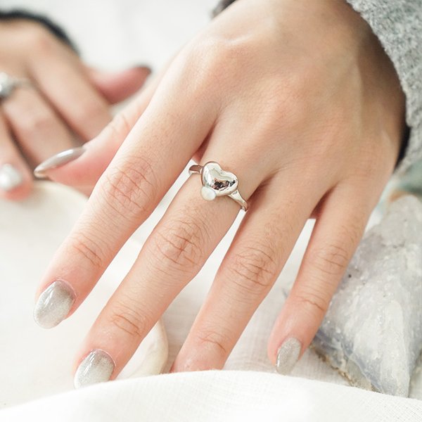 Je T’aime Pearl Ring - Silver