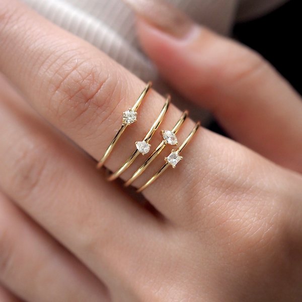 JODI Diamond Ring - 18K Gold Brilliant Cut