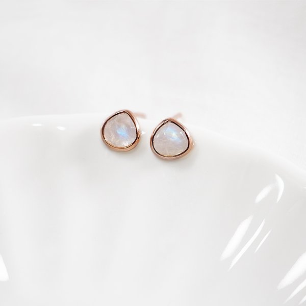 CODI Earrings - Moonstone
