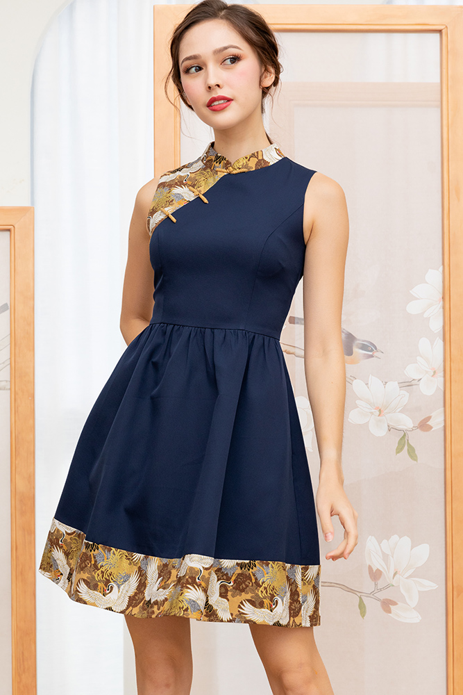 *Limited Edition* The Dancing Cranes Of Heaven Cheongsam Dress (Navy)