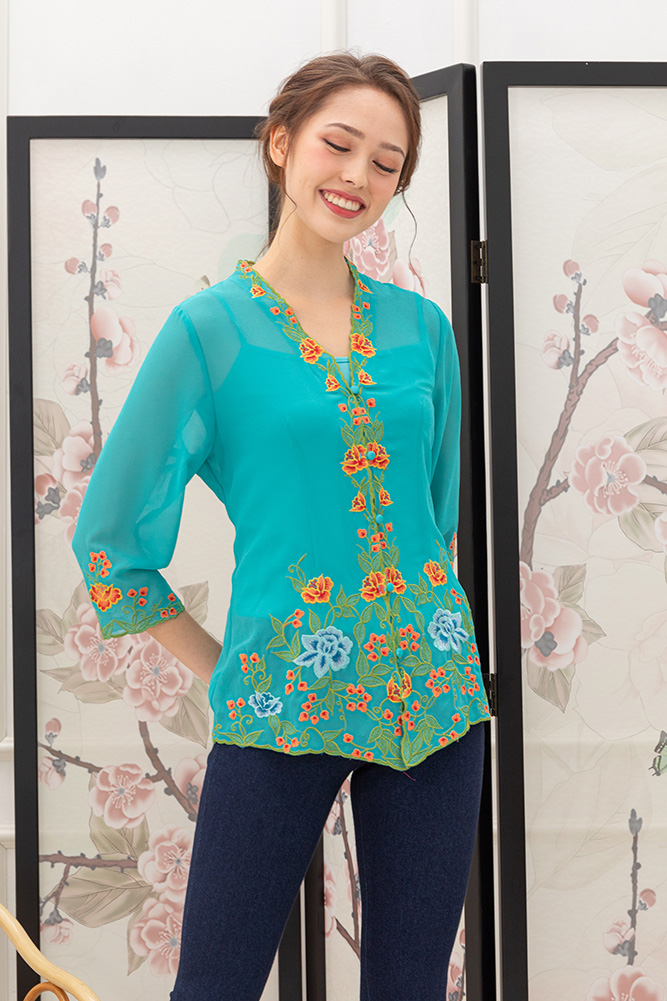 *Premium Edition* Little Nyonya Embroidery Kebaya (Poppy Turquoise)