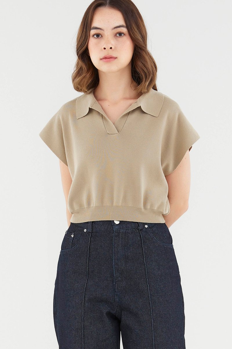 Emely Collared Knit Top