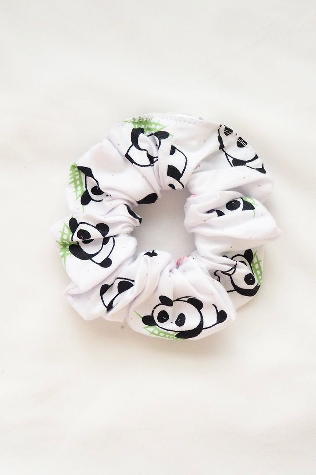 Scrunchie in Panda