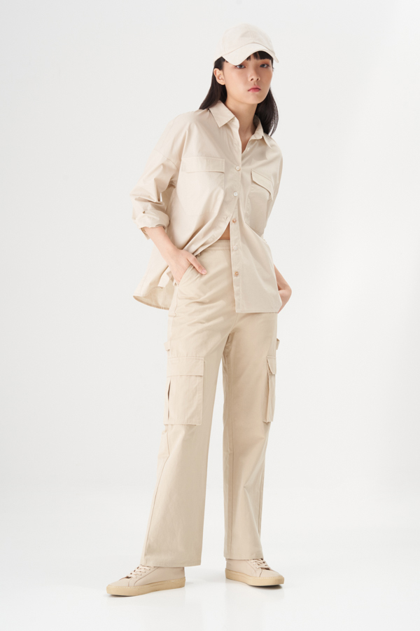 Chester Cargo Pants in Sand