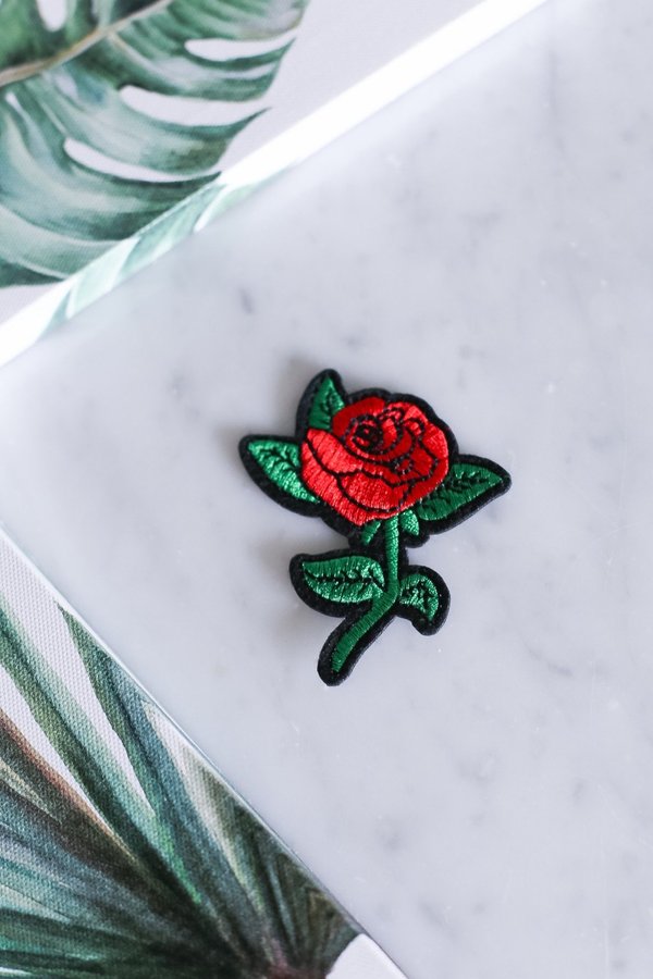 ROSE IRON ON PATCH