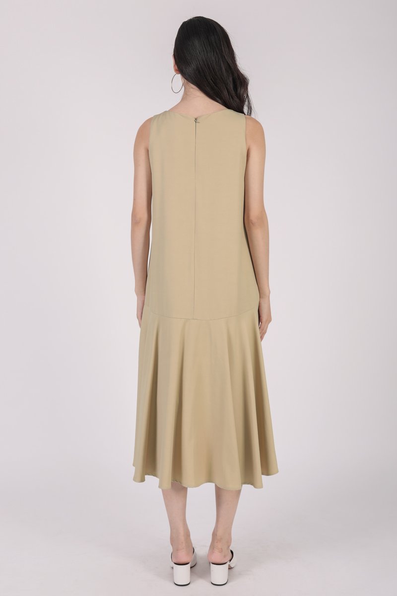 Iva-Ecru-Fishtail-Dress-Image-5-The-Tinsel-Rack-Singapore