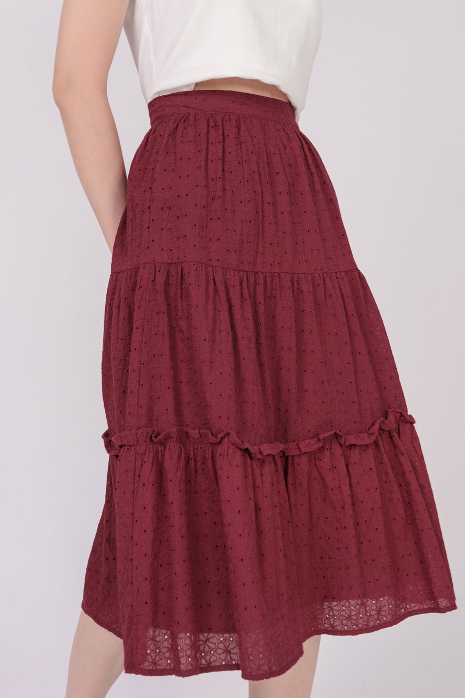 Beverly Tiered Skirt (Maroon Eyelet)