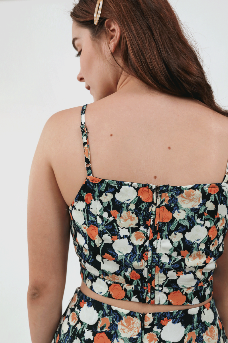 Sidney-Black-Florals-Cropped-Top-Image-7-The-Tinsel-Rack-Singapore