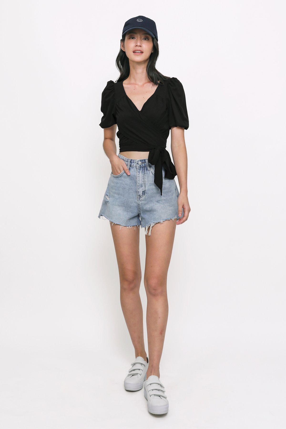 Carrie Puffy Wrap Top (Black)