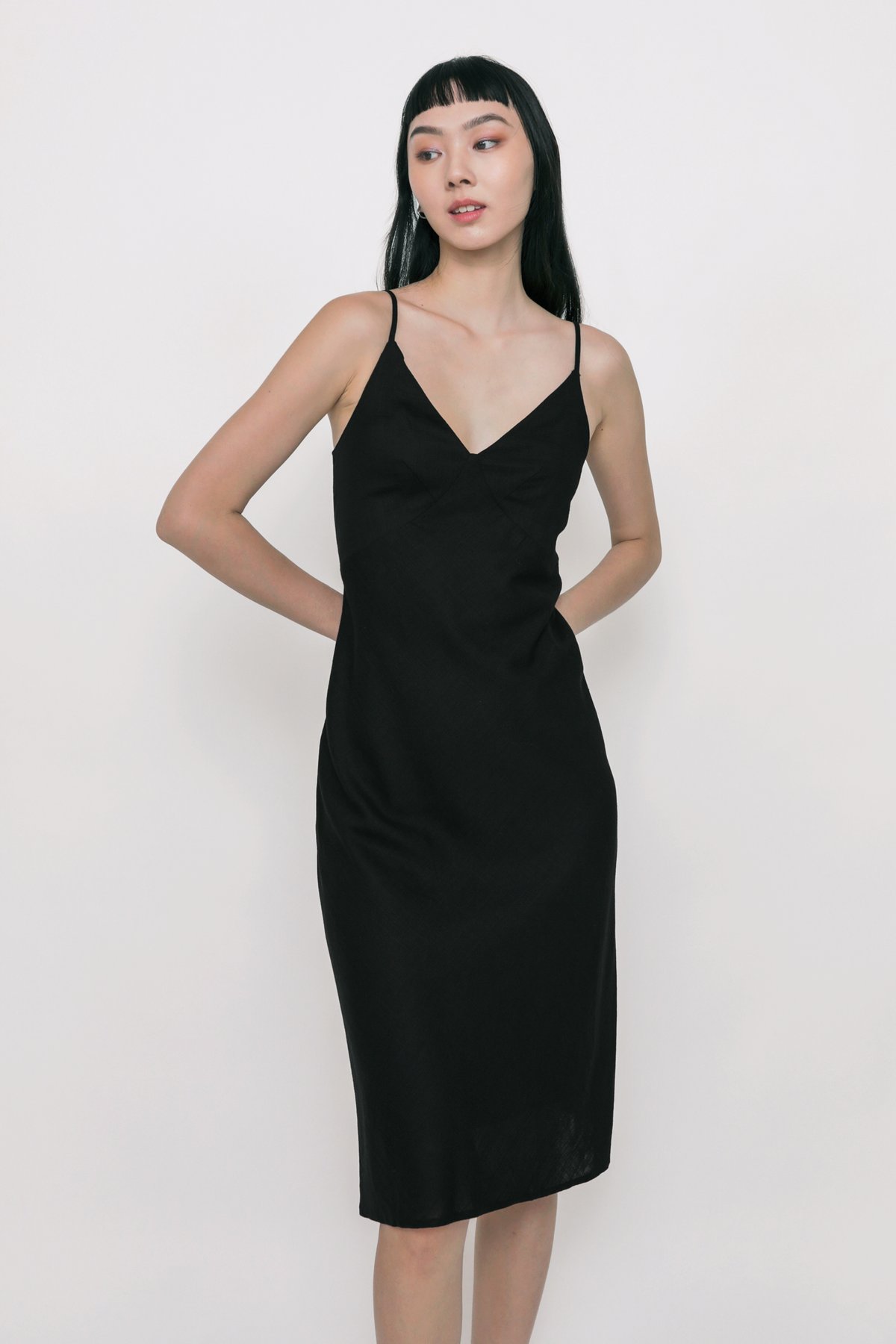 Gilmore Linen Spag Midi Dress (Black)