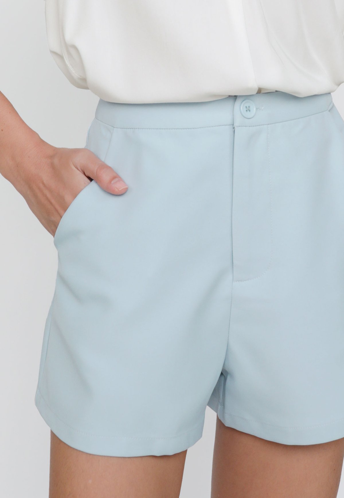 Luke Basic Tailored Shorts (Baby Blue)
