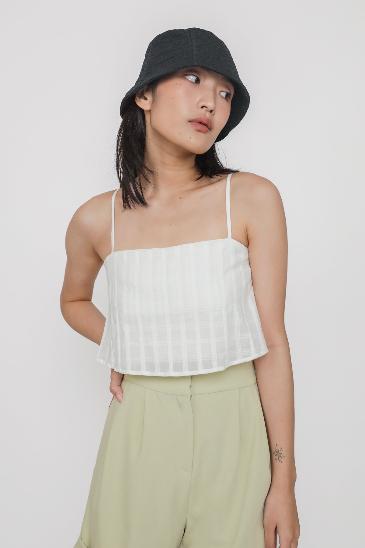 Rumi Crop Flare Top (White Gingham)