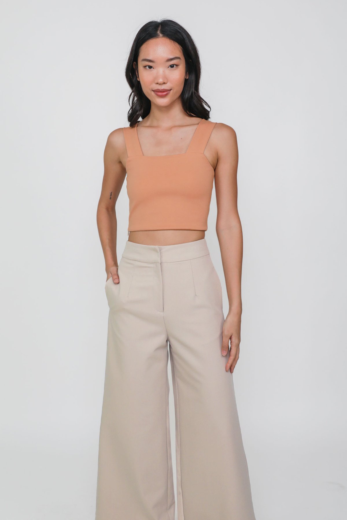Abby Basic Crop Top (Apricot)