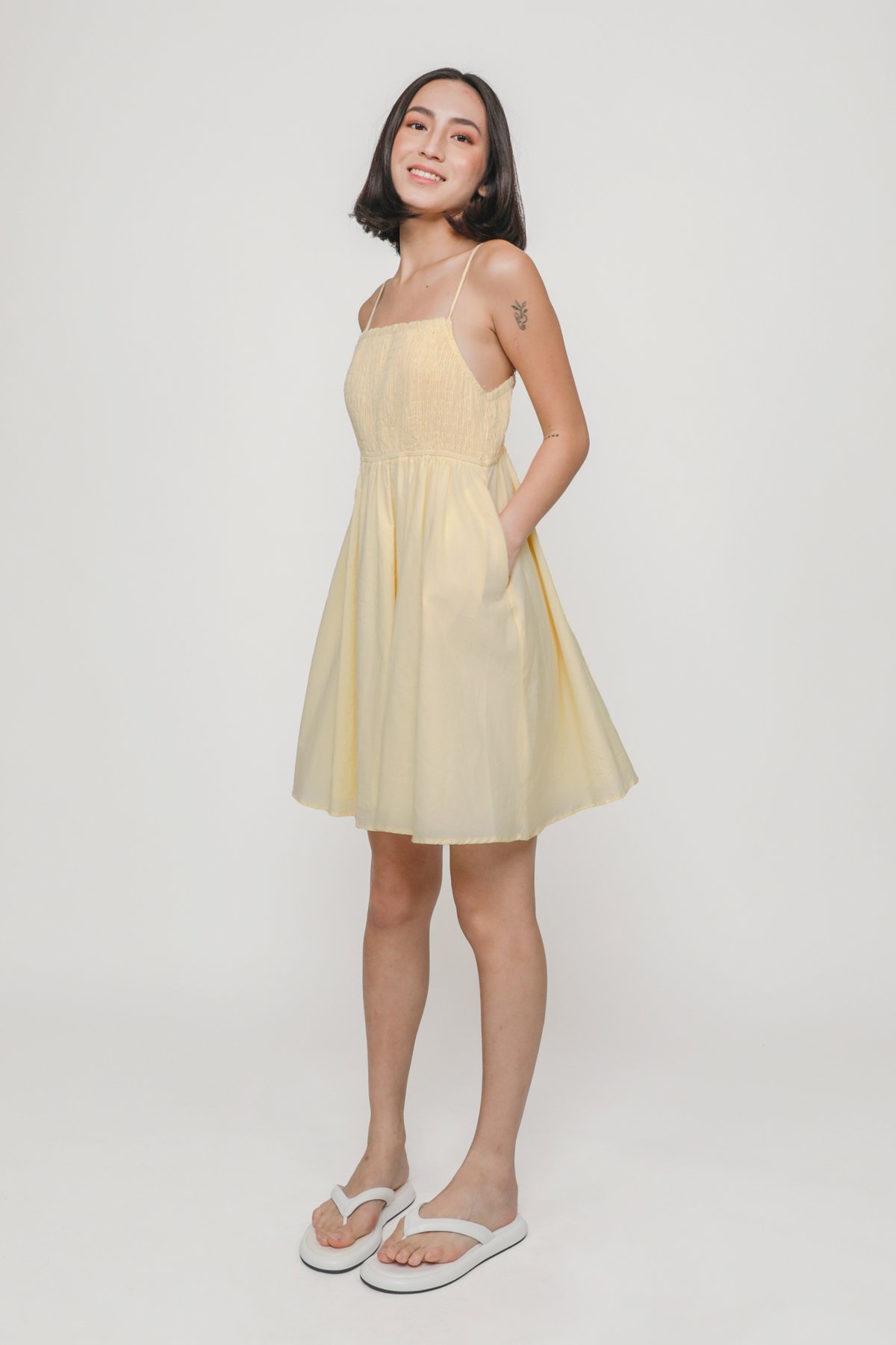 Kaylee Smocked Dress (Light Yellow)